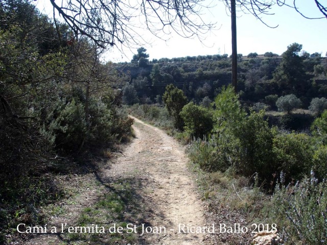 Camí d'accés a l'Ermita de Sant Joan – Juncosa